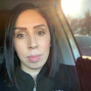 meet your seller 💜